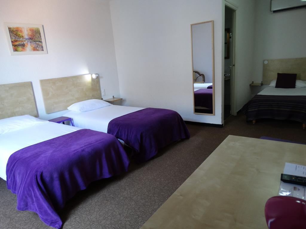 Hotel Concorde Béziers Zimmer foto